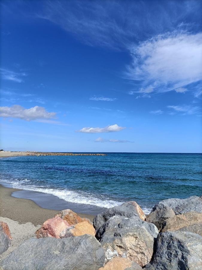 סן סיפריאן Superbe T2 Climatise, Proche Plage Avec Parking Prive מראה חיצוני תמונה
