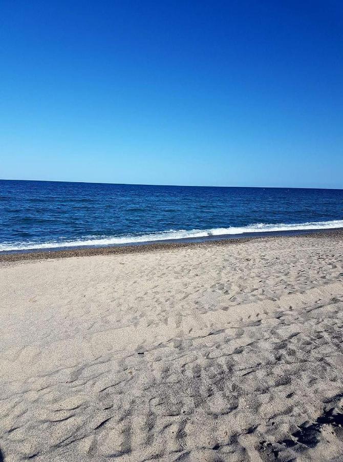 סן סיפריאן Superbe T2 Climatise, Proche Plage Avec Parking Prive מראה חיצוני תמונה